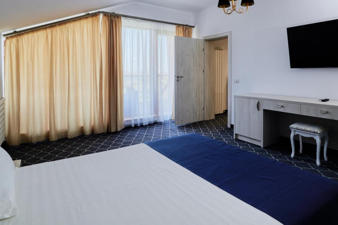 Eros Beach Resort Năvodari Buitenkant foto