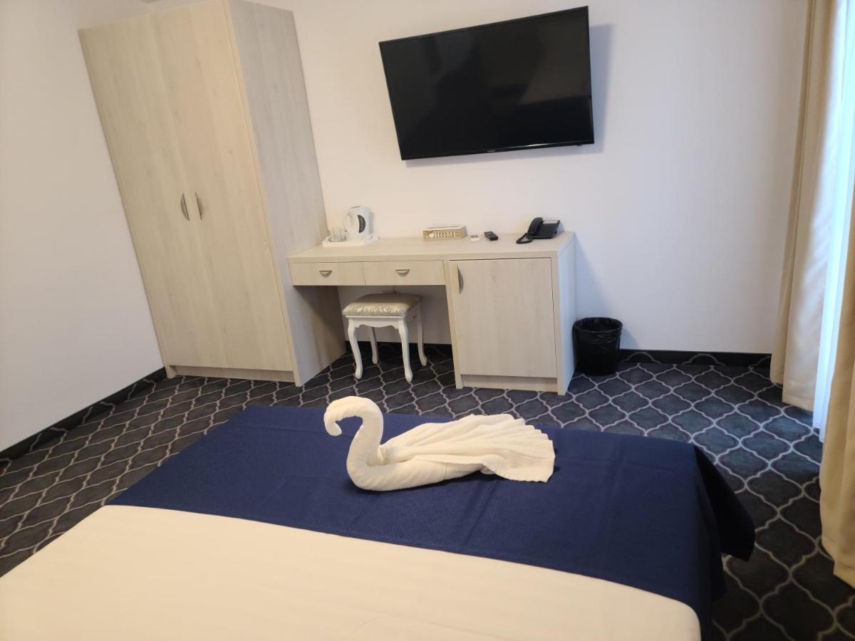 Eros Beach Resort Năvodari Buitenkant foto