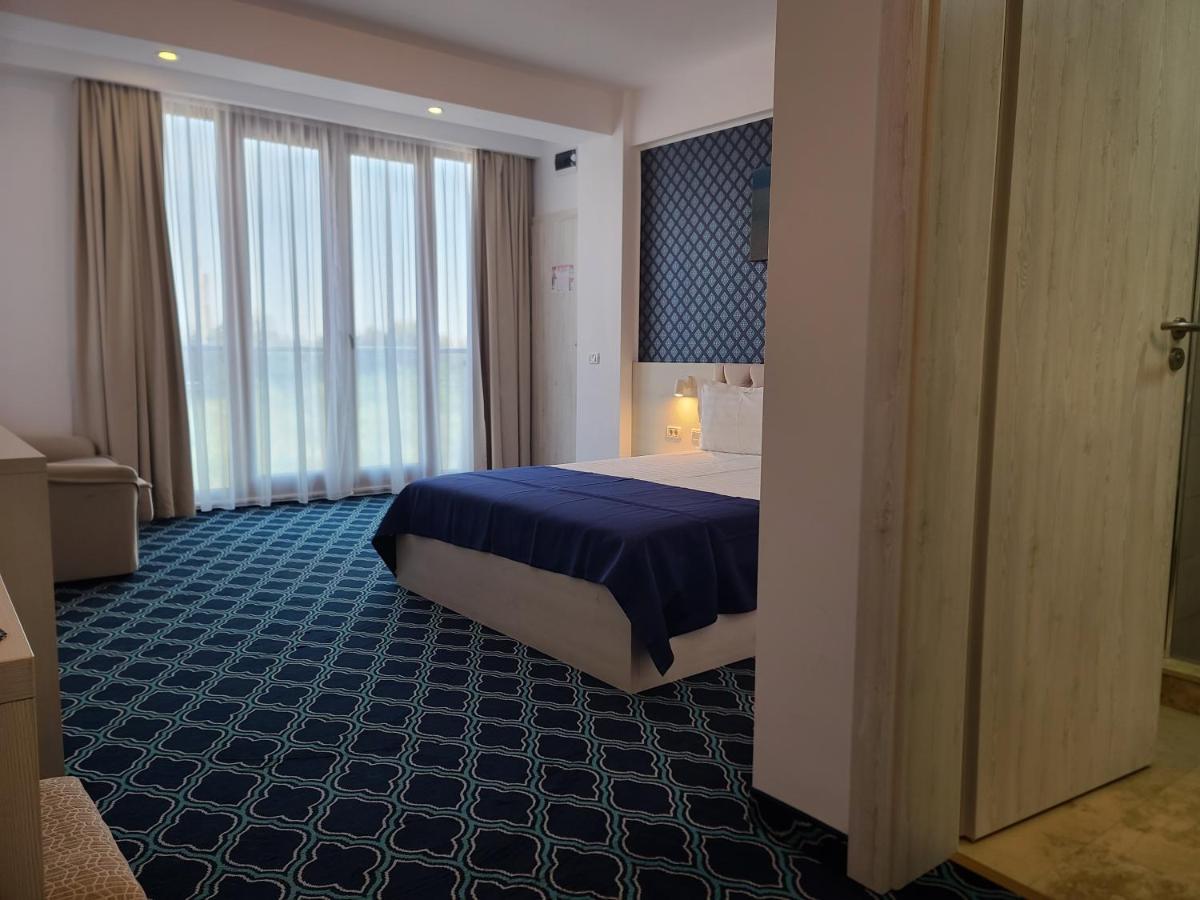 Eros Beach Resort Năvodari Buitenkant foto