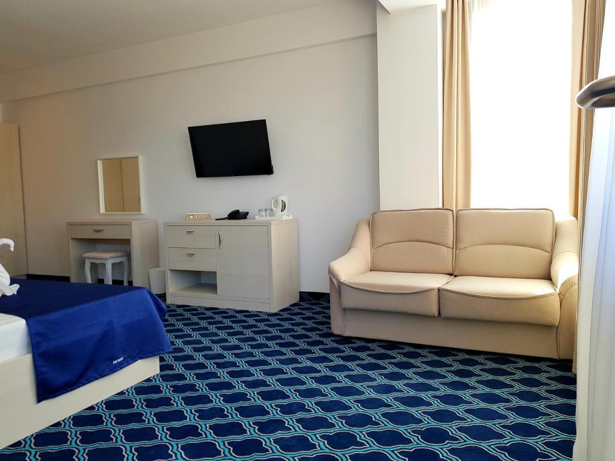 Eros Beach Resort Năvodari Buitenkant foto