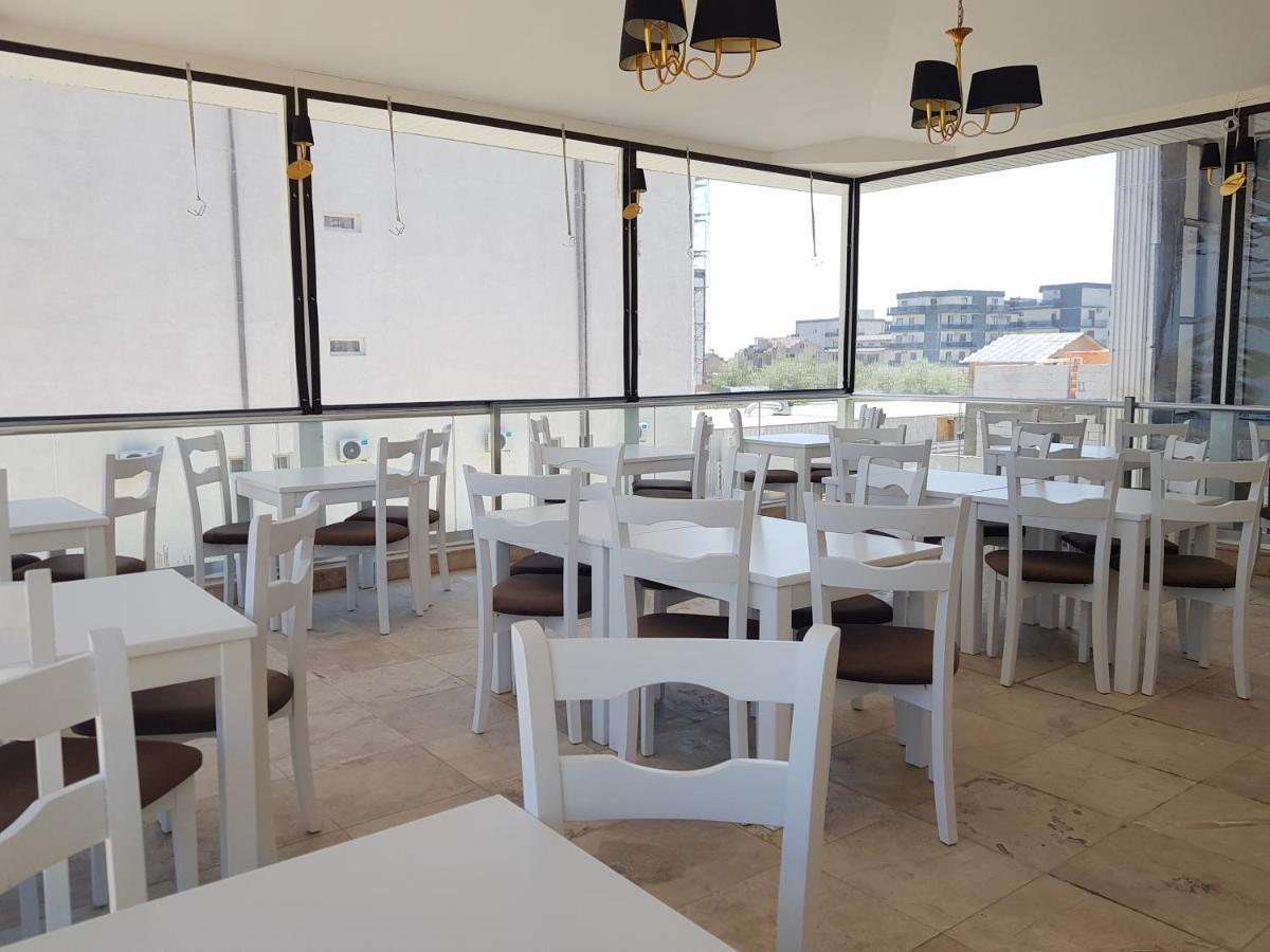Eros Beach Resort Năvodari Buitenkant foto